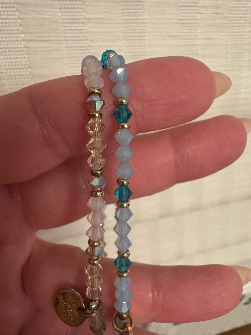 Beaded 'BESTIES' Stretch Bracelet in White and Teal - Picture 2 of 7